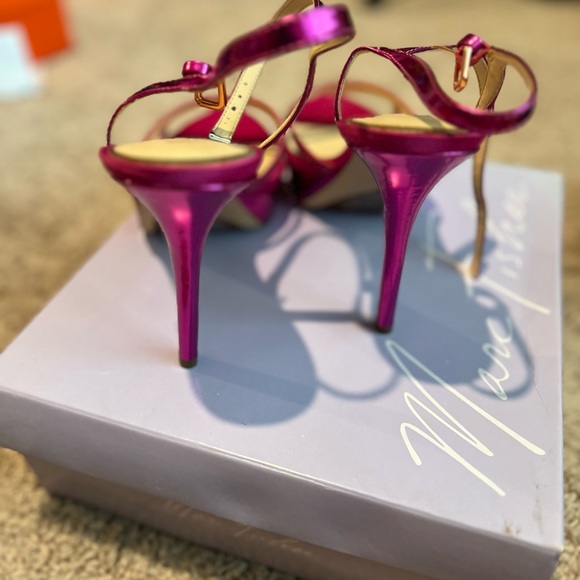 Mark Fisher size 9 heels - Picture 4 of 5